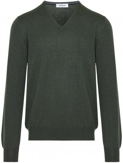 V-neck wool knitwear