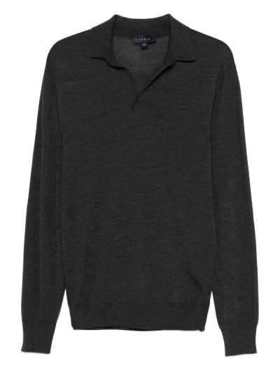Wool knitwear