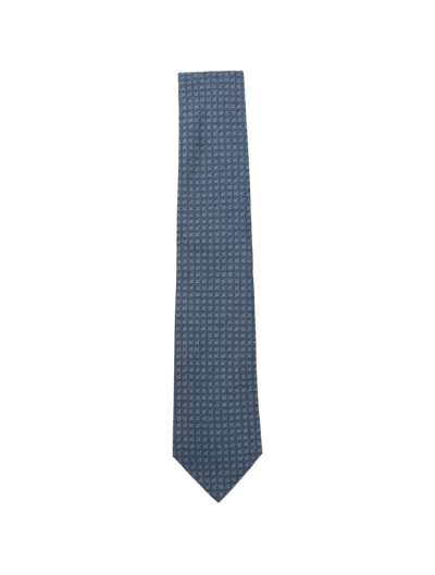 Silk tie