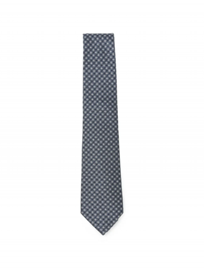 Silk tie