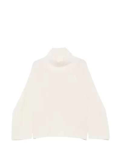 Wool/cashmere knitwear