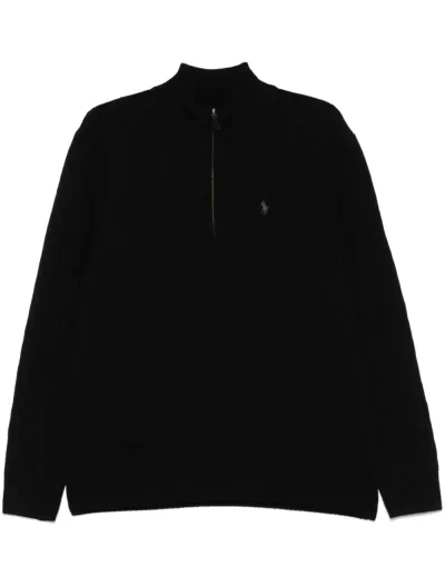 Wool/cashmere knitwear